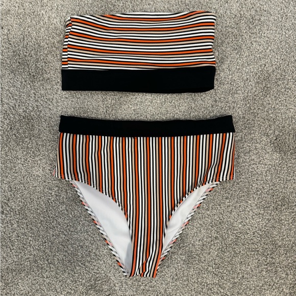 X Revolve Nessa Top and X Revolve Nessa High Waist Bottom - Picture 5 of 5